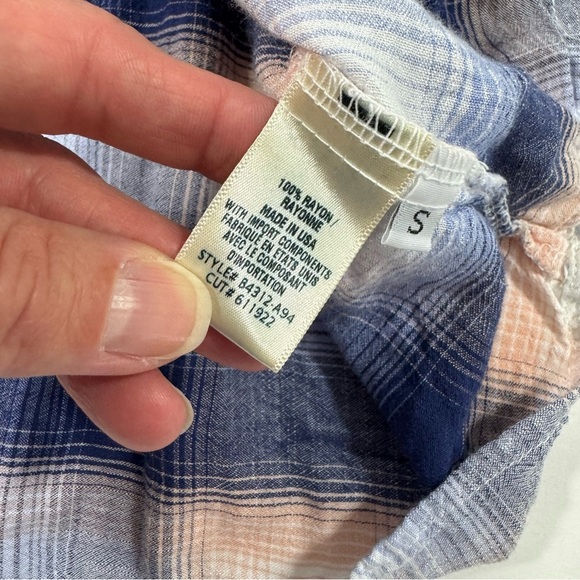 Cloth & Stone Long Sleeve Top Tie Front Plaid - Picture 3 of 6